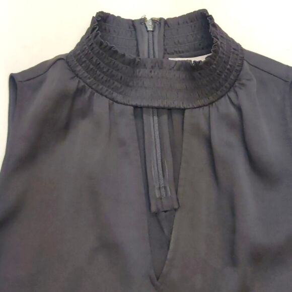 Chelsea 28 black sleeveless top - small - Picture 4 of 7